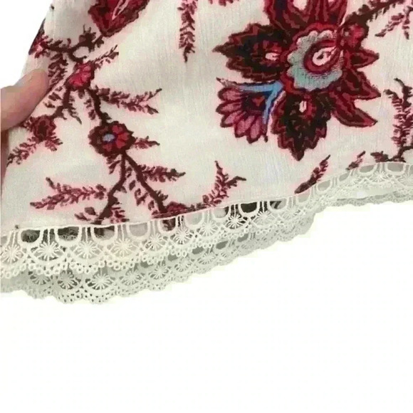 Astr Floral Print Romper - Cream and Red - Picture 13 of 16